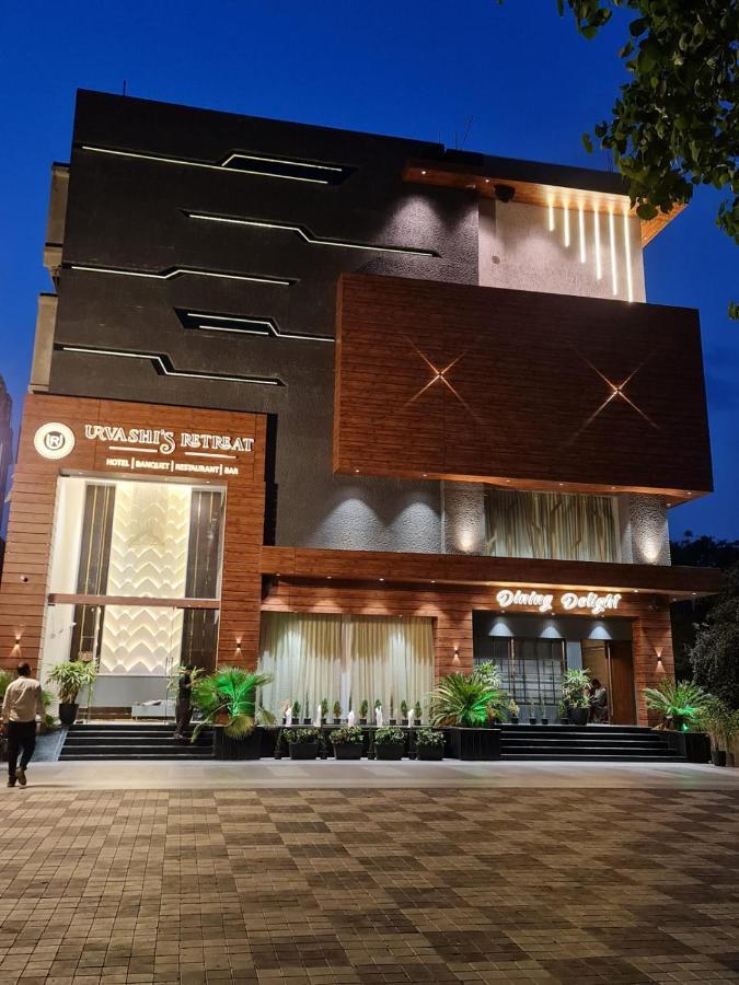 Hotel Urvashi Retreat By Bookingcare Katni 外观 照片